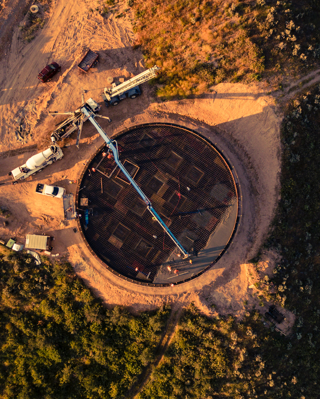 مشاوره تخصصی بتن و بهینه‌سازی طرح اختلاط برای کارخانه‌ها و پروژه‌ها